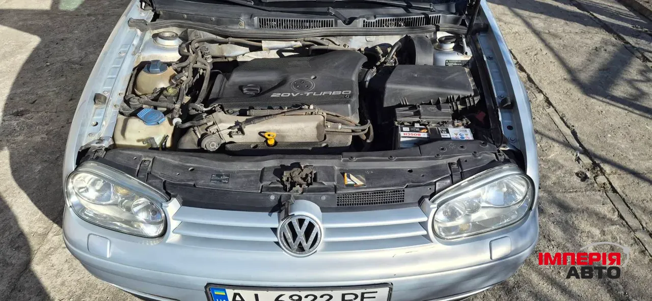 Volkswagen Golf - фото 8