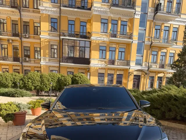 Audi A6 - фото 2