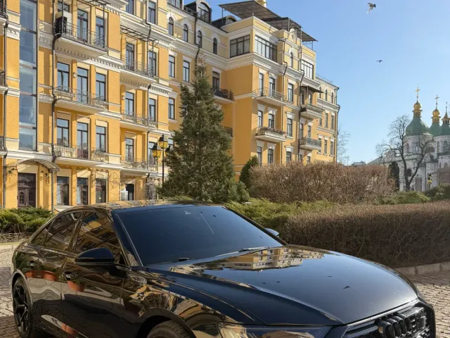 Audi A6 - фото 1