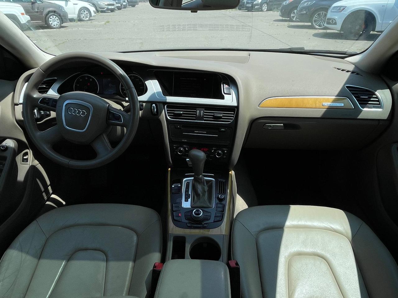 Audi A4 - фото 10