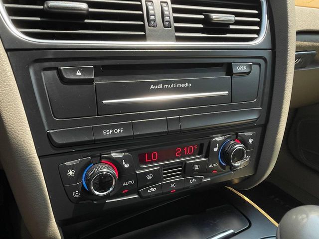 Audi A4 - фото 5