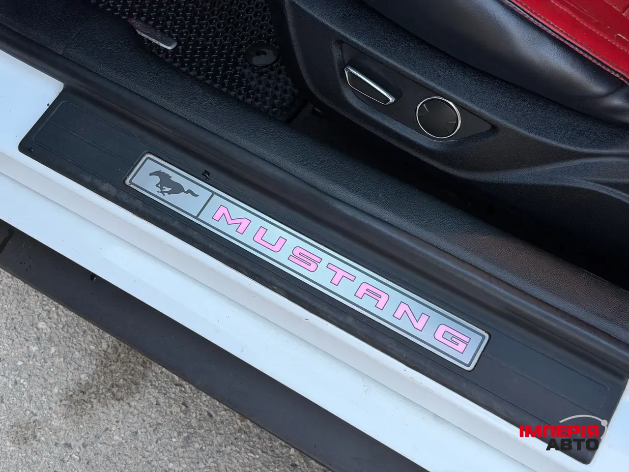 Ford Mustang - фото 34