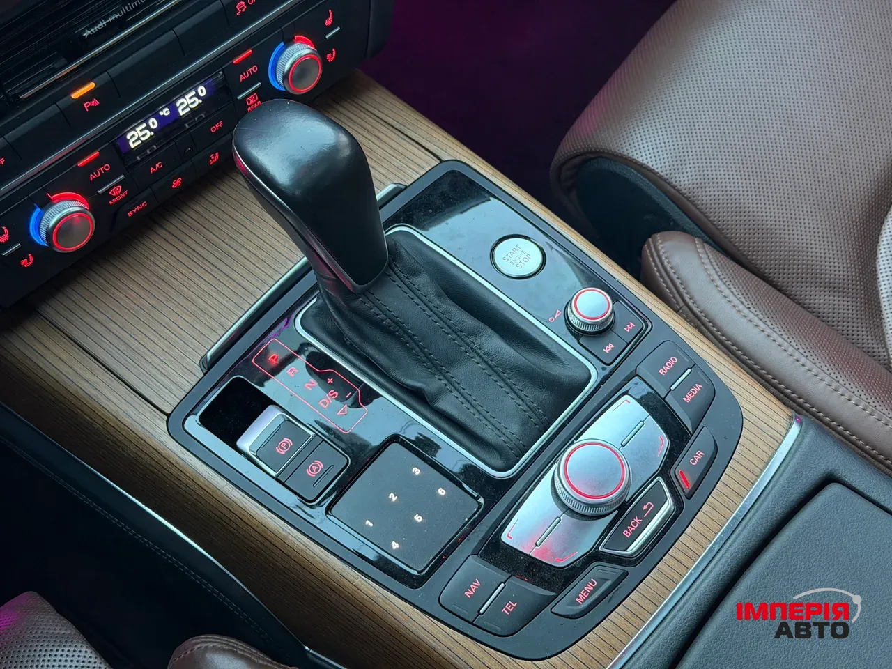 Audi A6 - фото 27