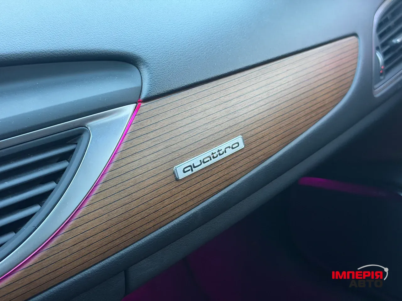 Audi A6 - фото 26