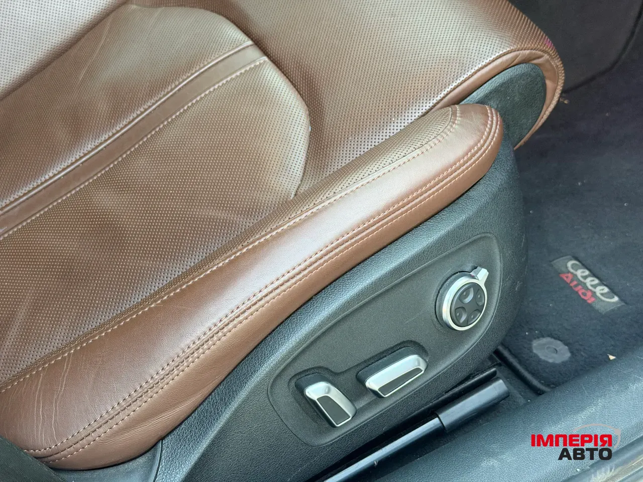 Audi A6 - фото 19