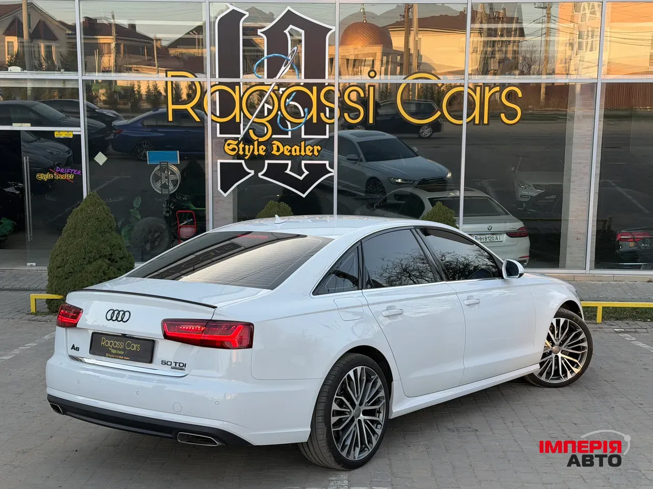 Audi A6 - фото 11