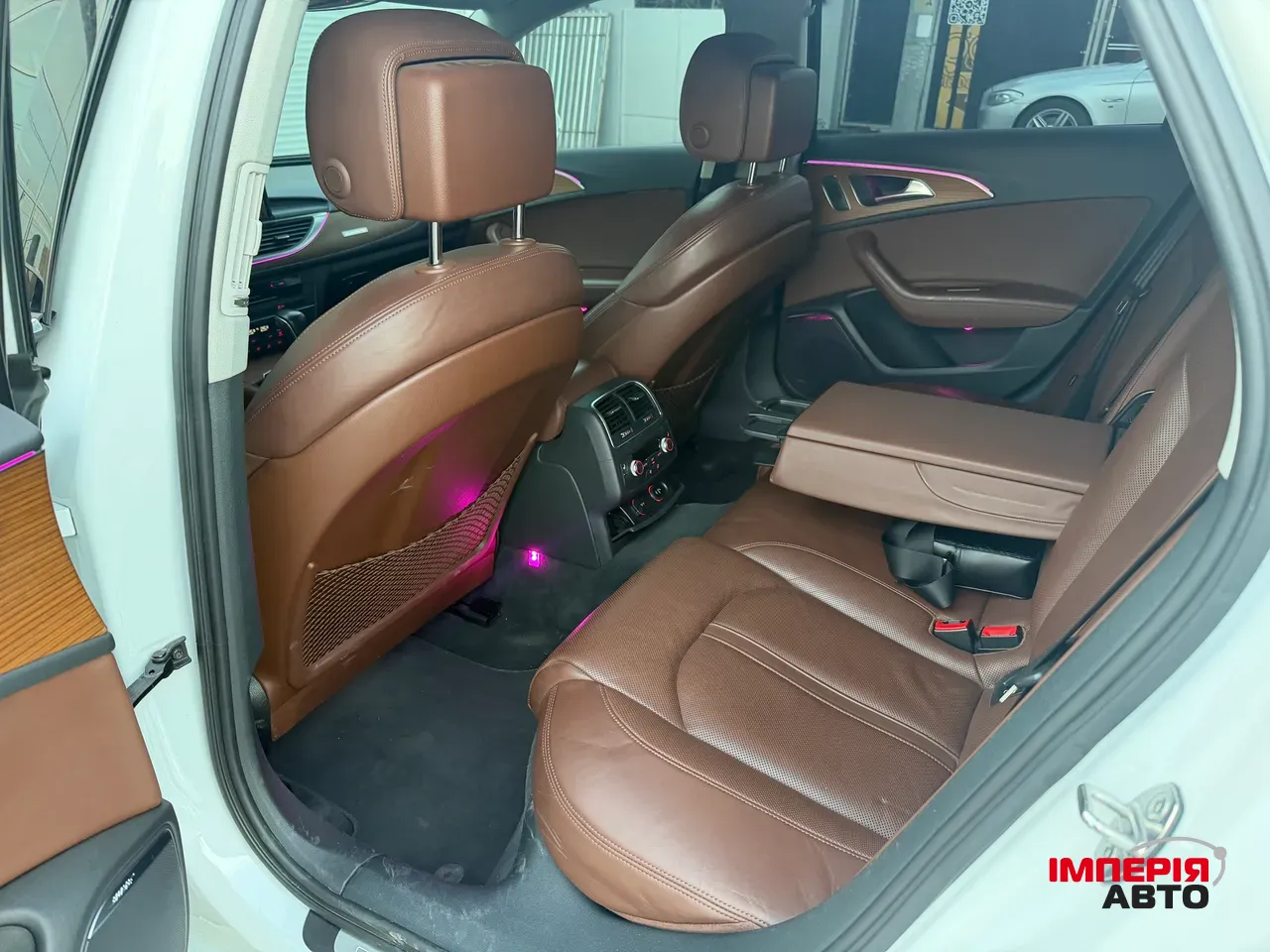 Audi A6 - фото 17