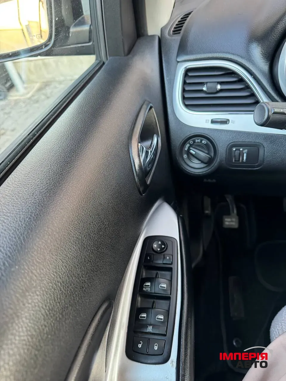 Dodge Journey - фото 13