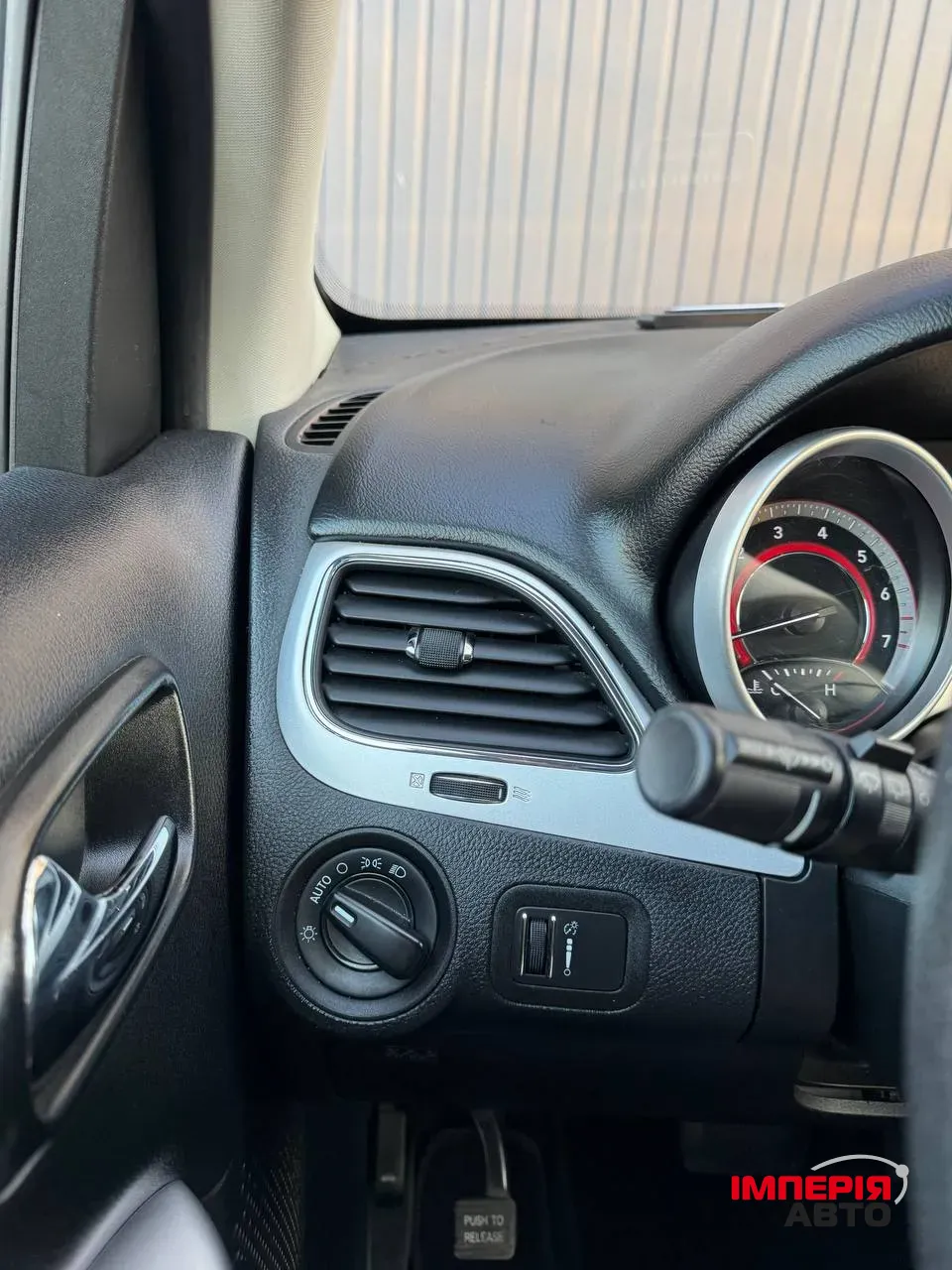 Dodge Journey - фото 17