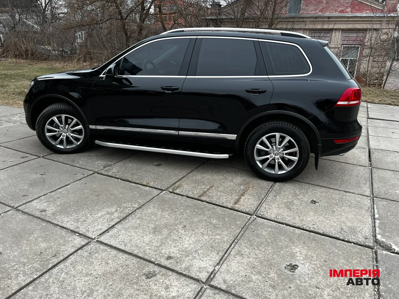Volkswagen Touareg - фото 7