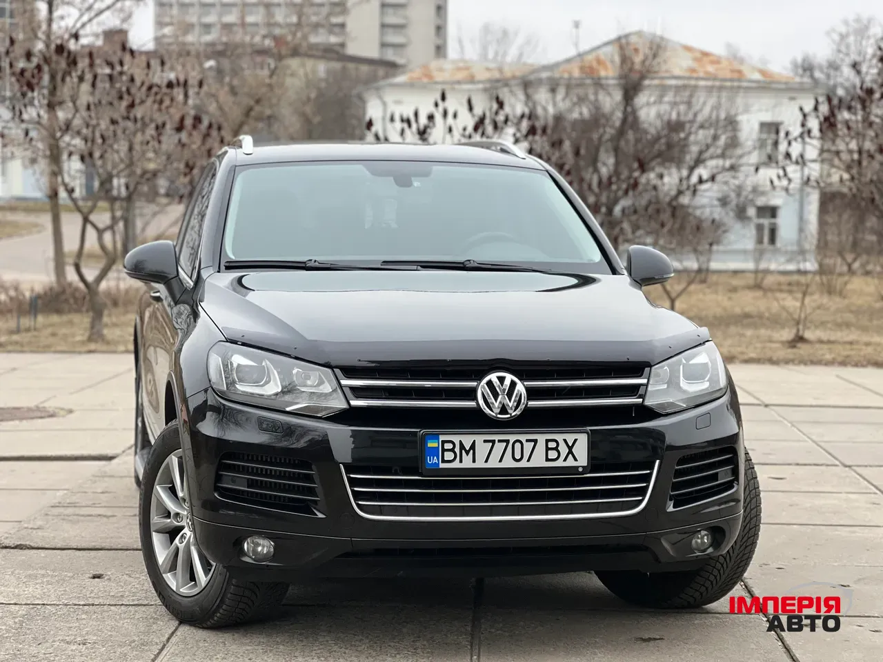 Volkswagen Touareg - фото 2