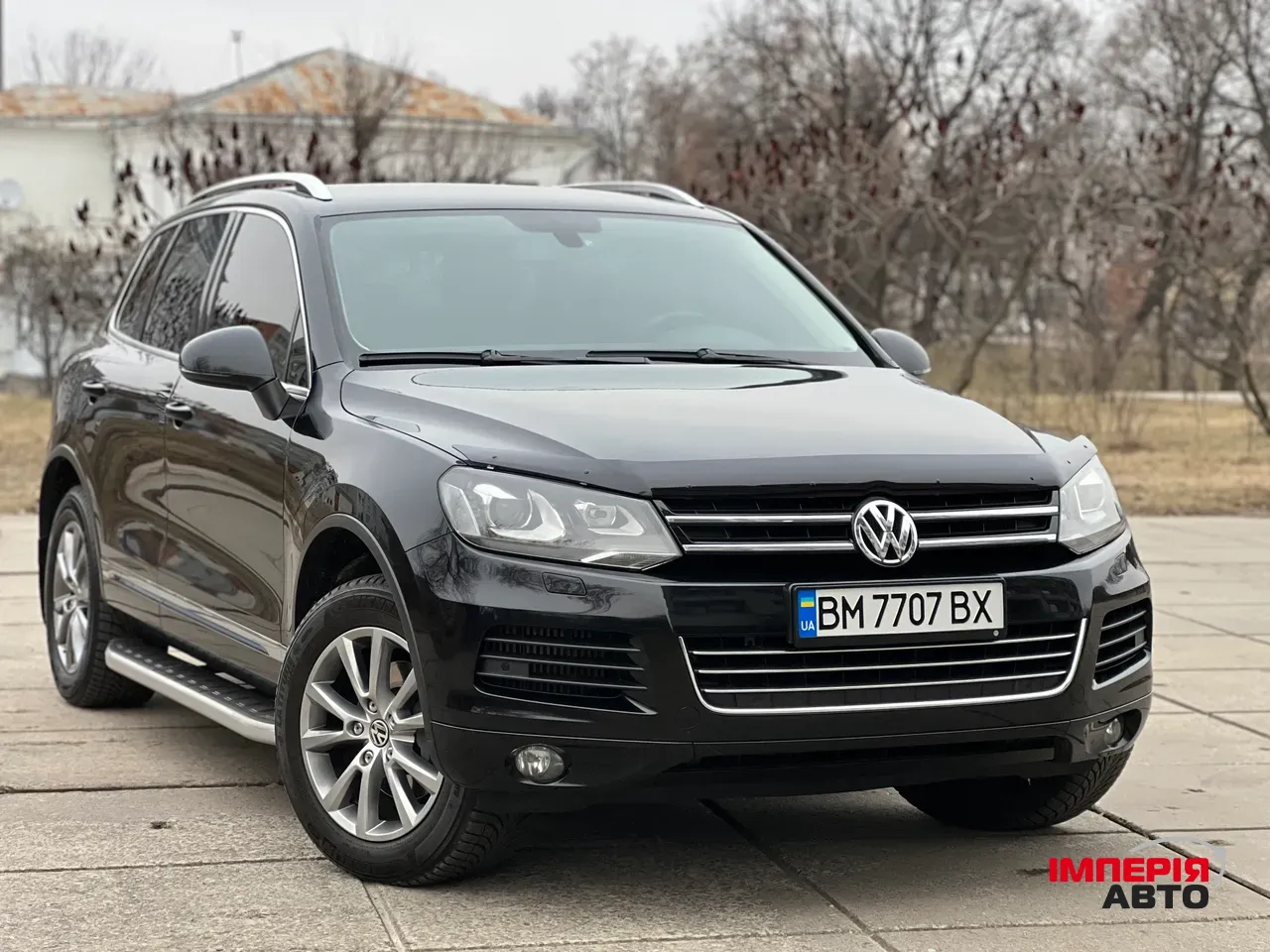 Volkswagen Touareg - фото 1