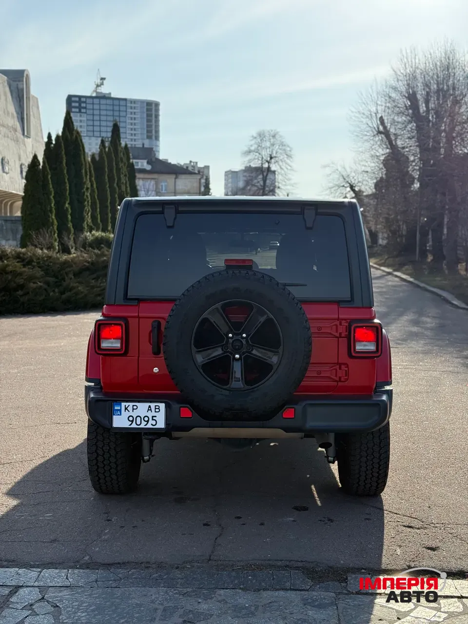 Jeep Wrangler - фото 5
