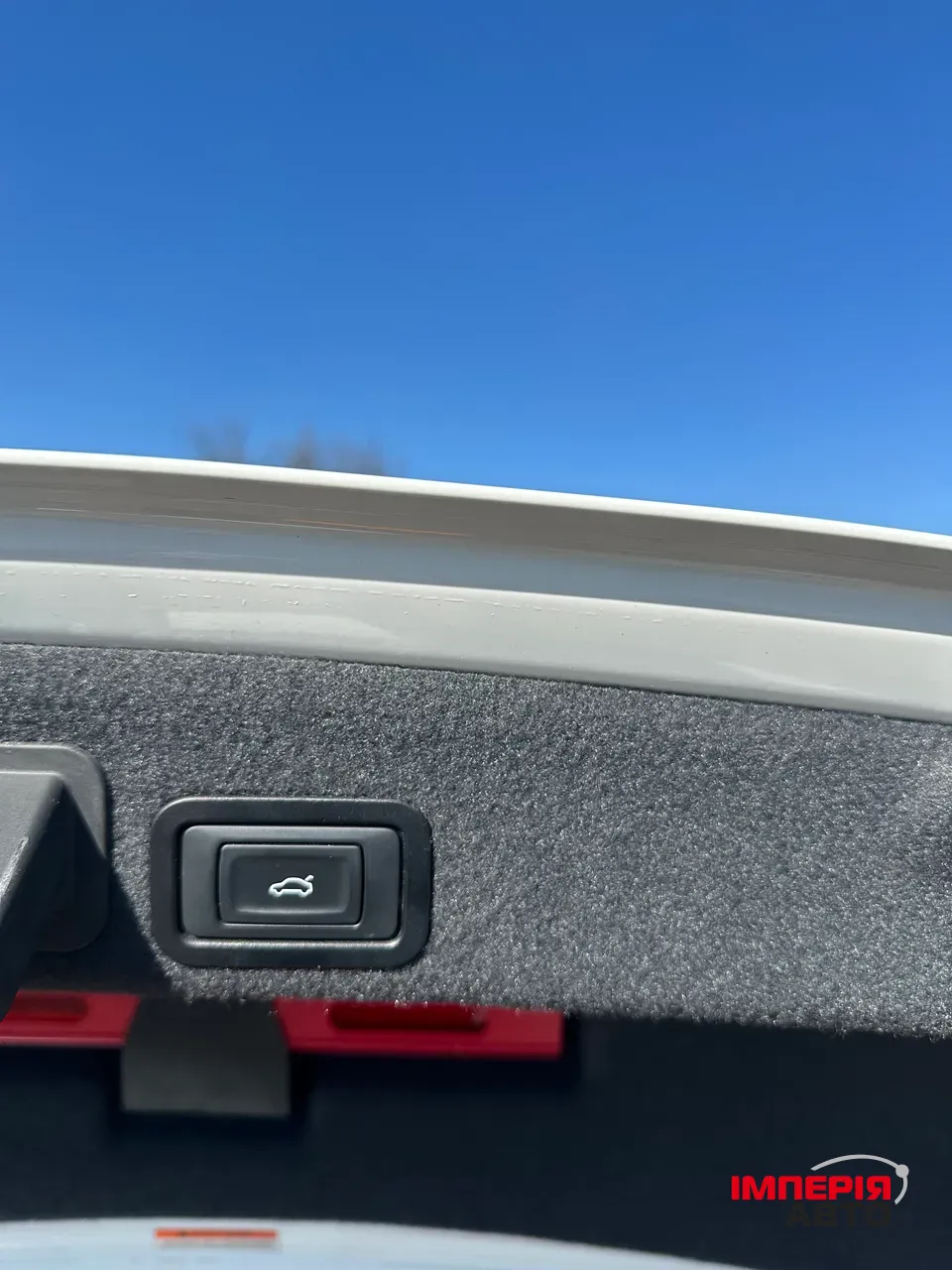 Audi A6 - фото 12