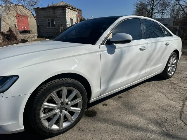 Audi A6 - фото 4