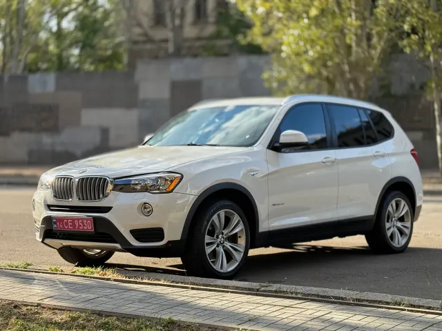 BMW X3 - фото 1