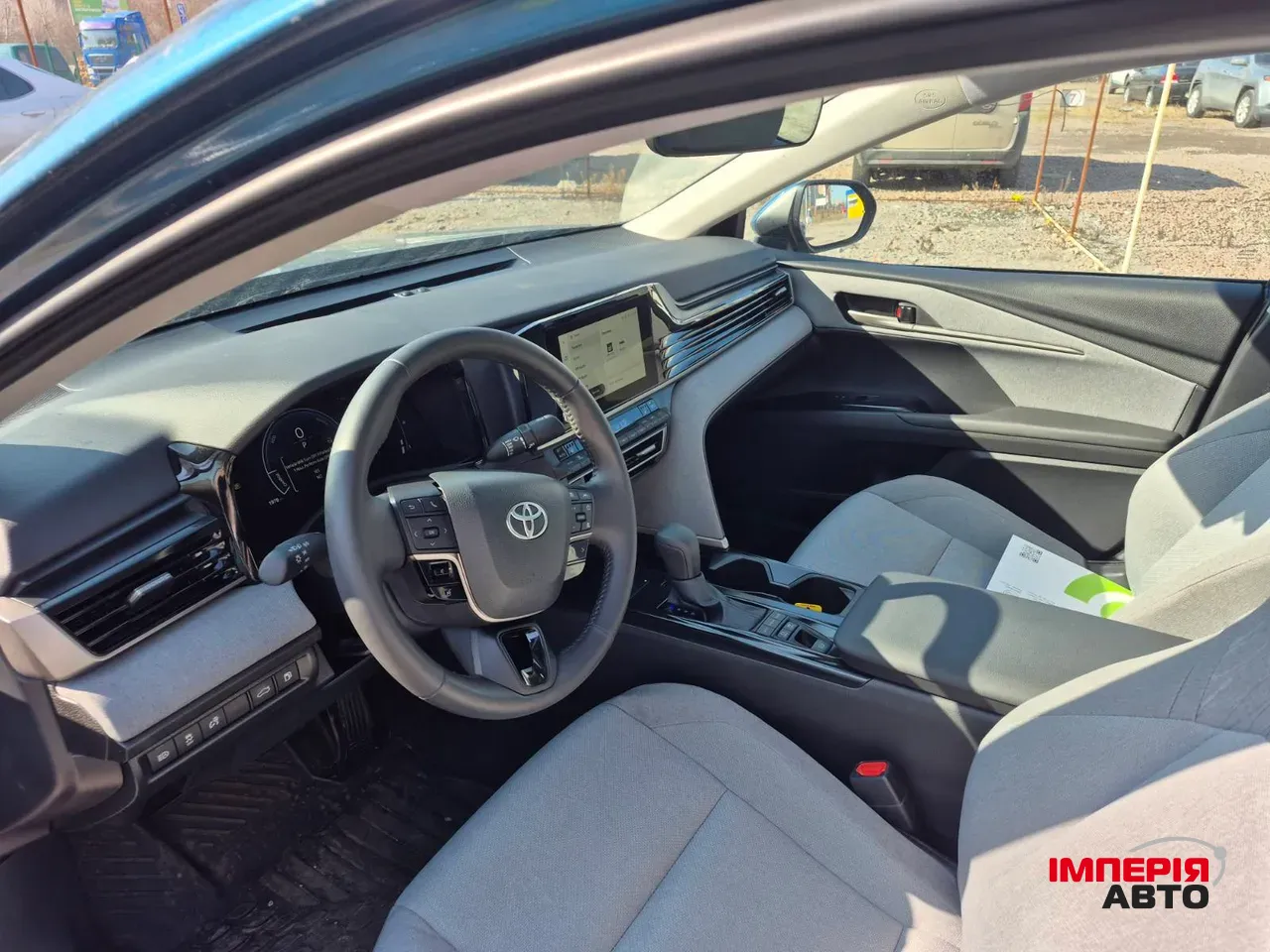 Toyota Camry - фото 4