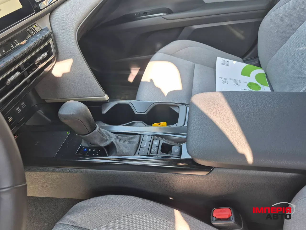 Toyota Camry - фото 6
