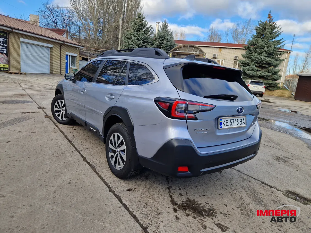 Subaru Outback - фото 6