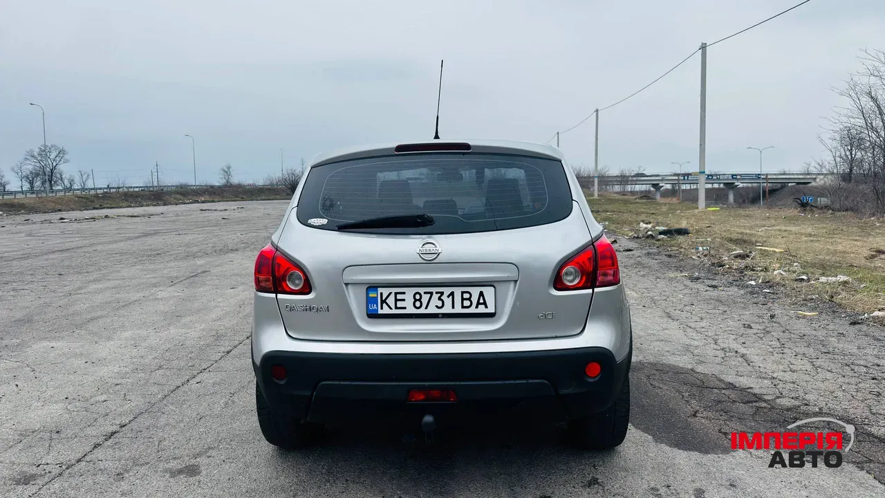 Nissan Qashqai - фото 2