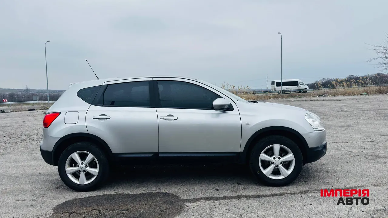Nissan Qashqai - фото 3