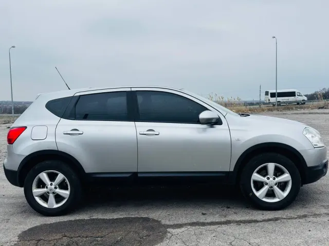 Nissan Qashqai - фото 3