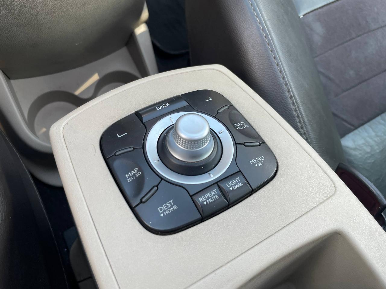 Renault Scenic - фото 5