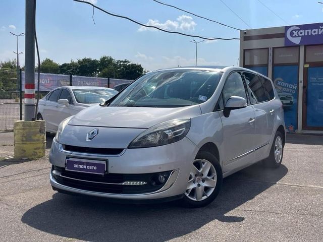 Renault Scenic - фото 1
