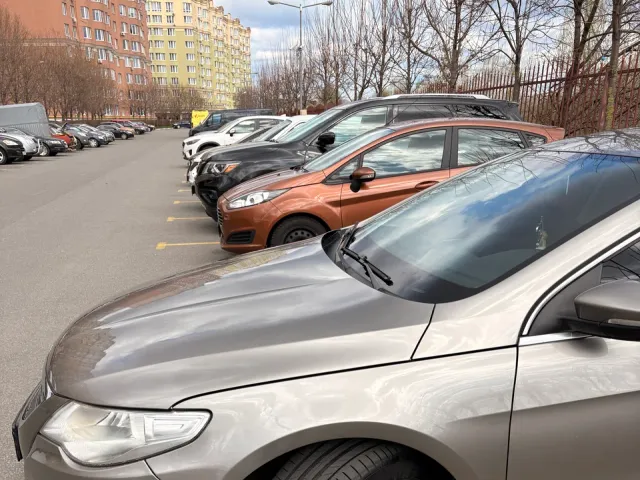 Volkswagen Passat CC - фото 3