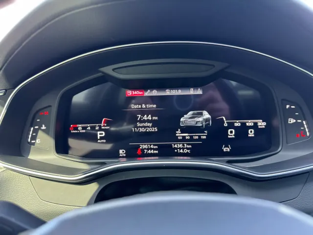 Audi A6 - фото 5