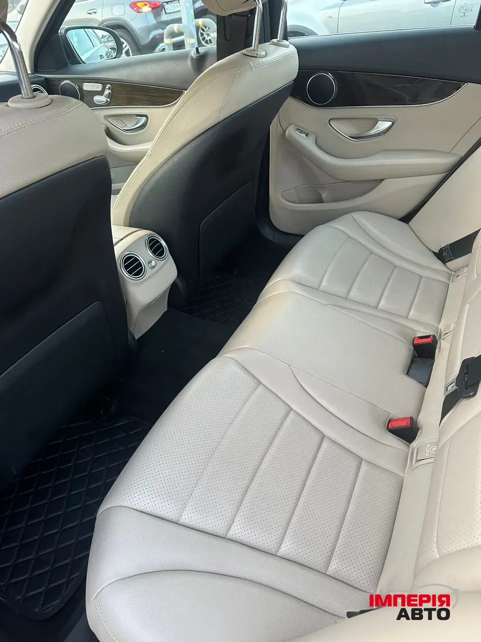 Mercedes-Benz C-Класс - фото 6