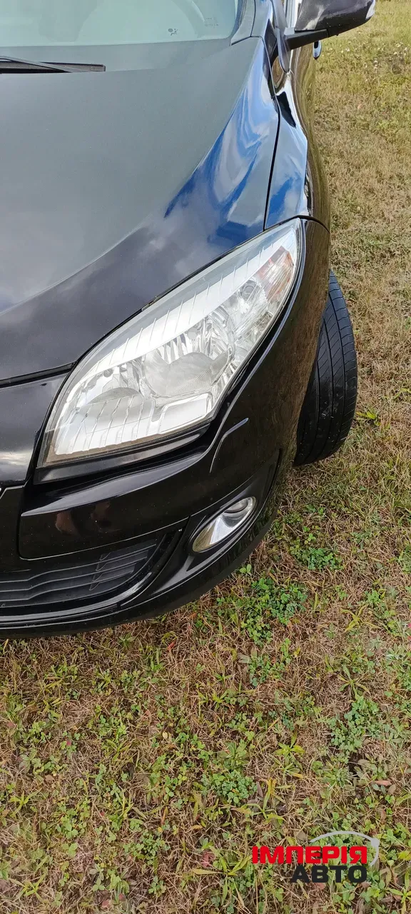 Renault Megane - фото 11