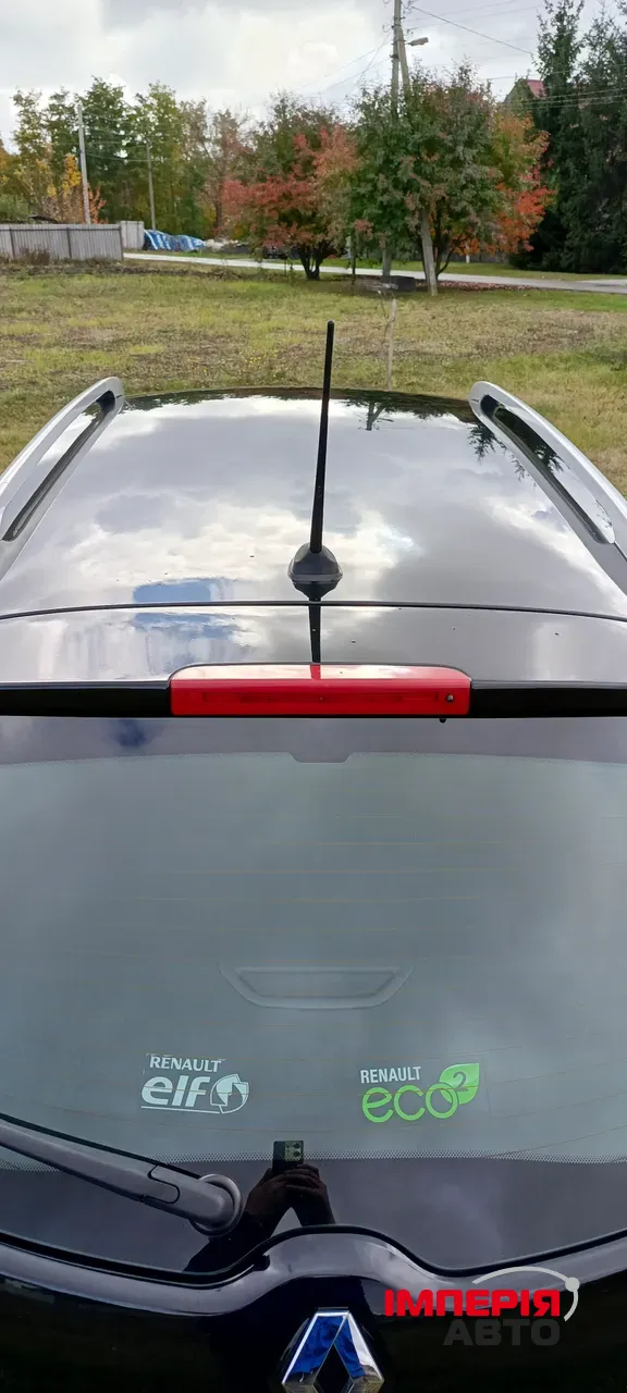 Renault Megane - фото 9