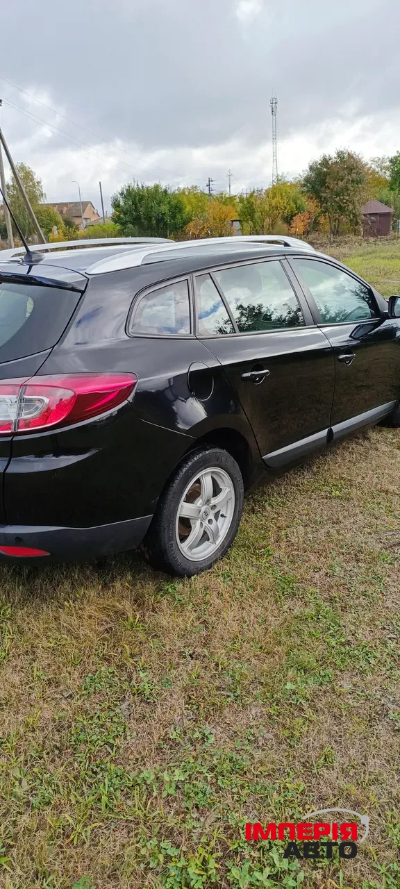Renault Megane - фото 8