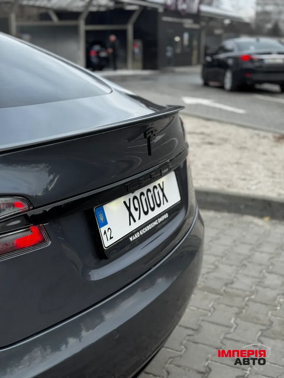Tesla Model S - фото 16