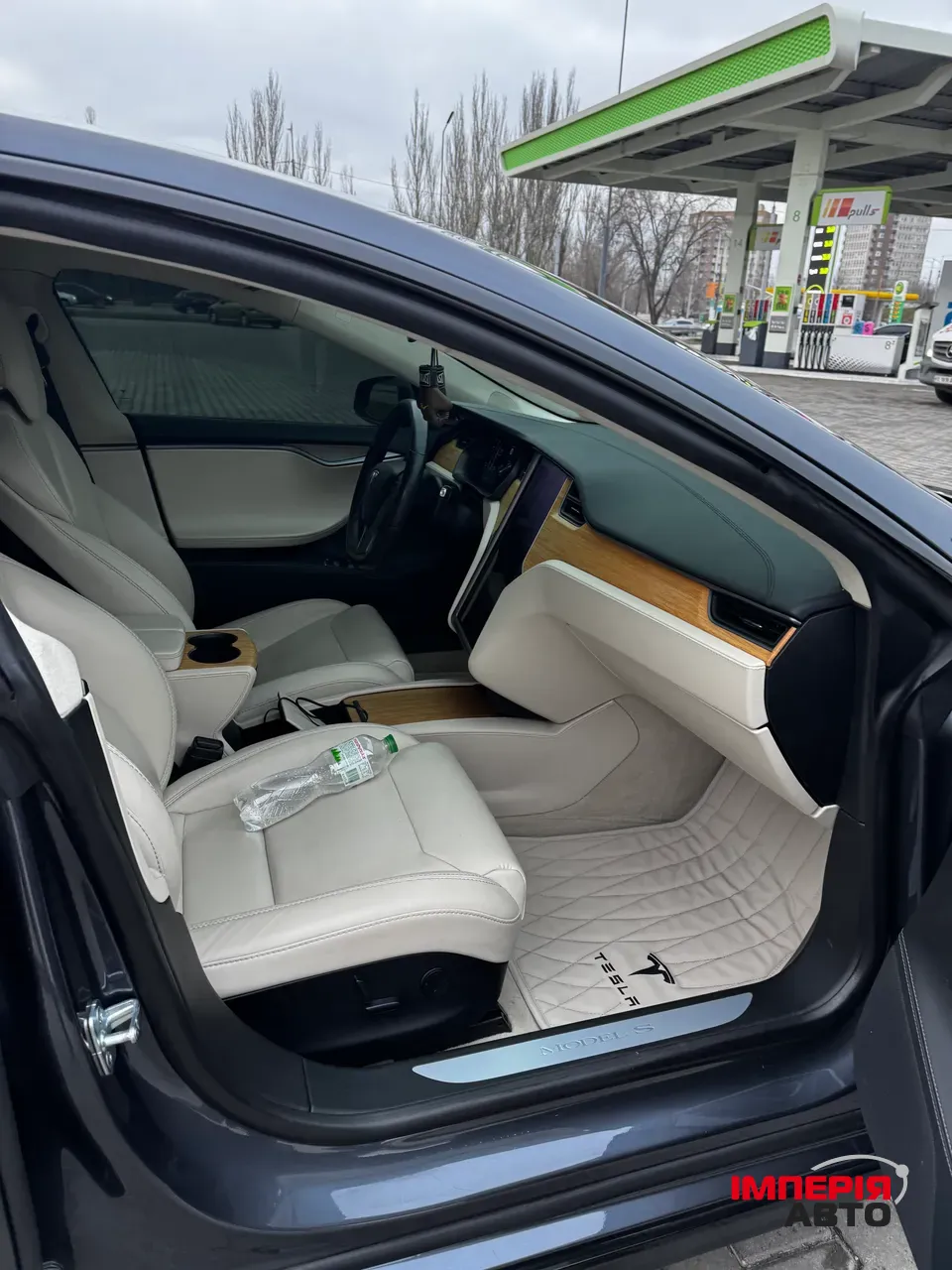 Tesla Model S - фото 18