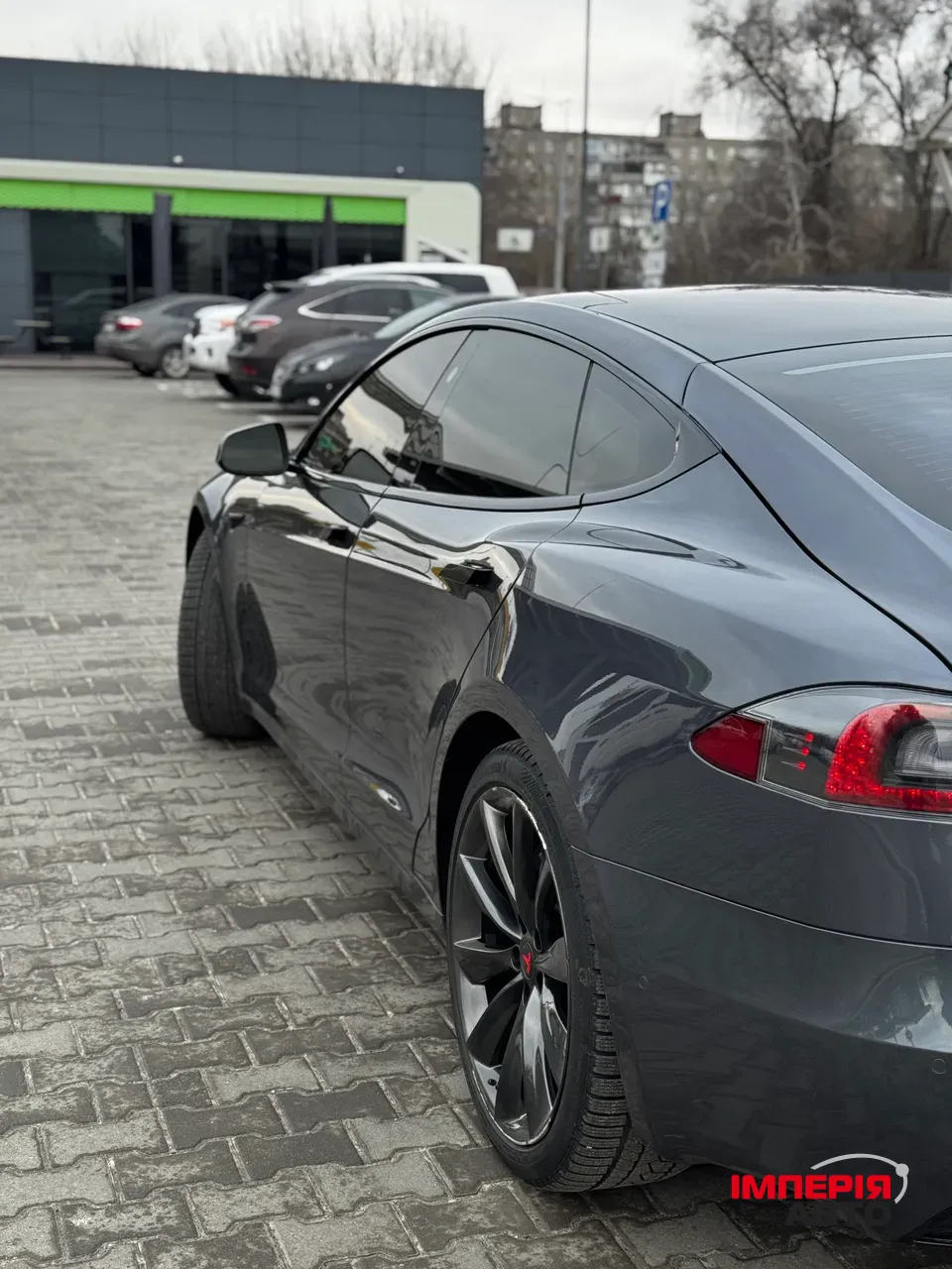 Tesla Model S - фото 23