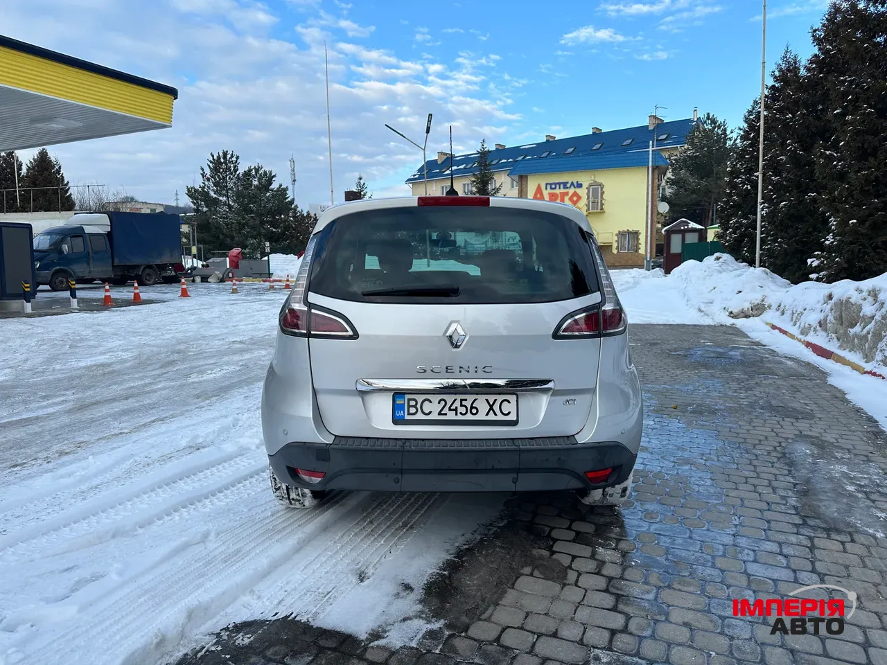 Renault Scenic - фото 5