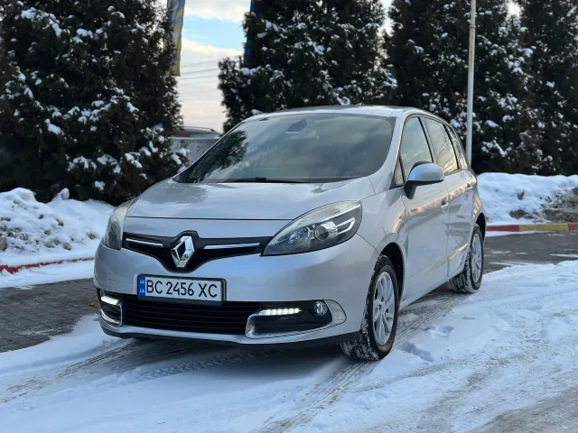 Renault Scenic - фото 1