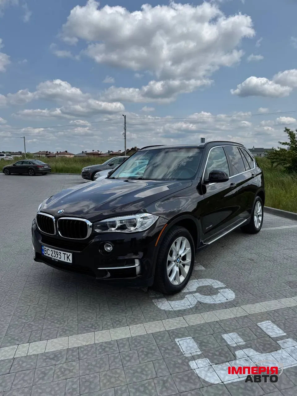 BMW X5 - фото 2