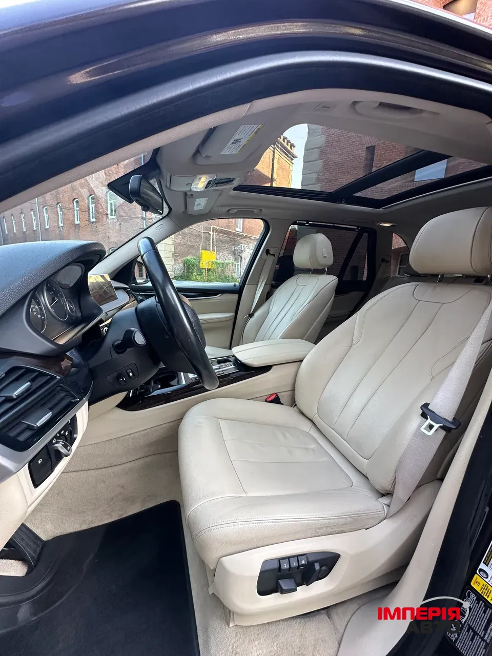 BMW X5 - фото 10