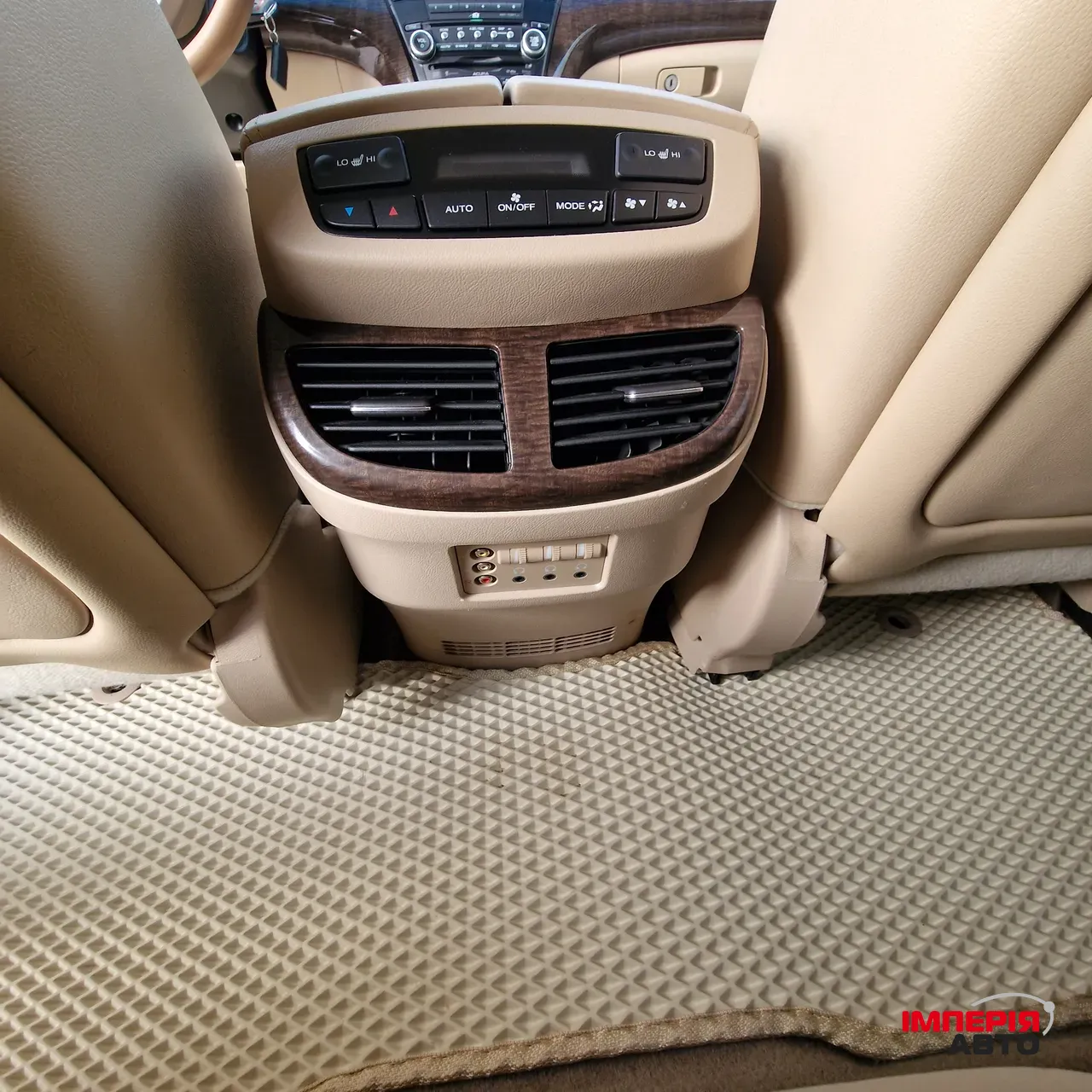 Acura MDX - фото 31
