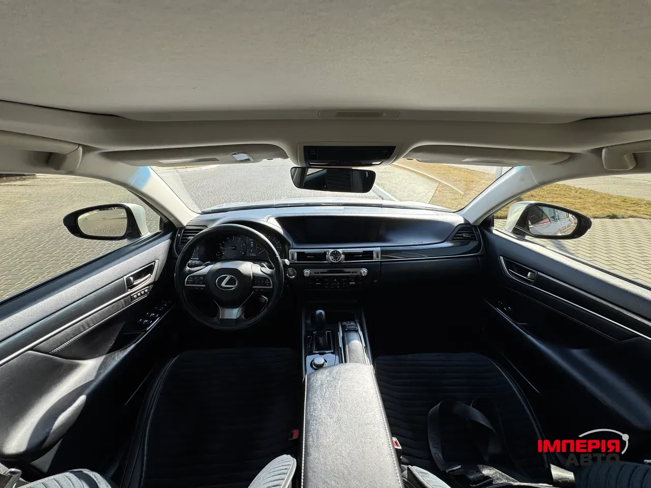 Lexus GS - фото 9