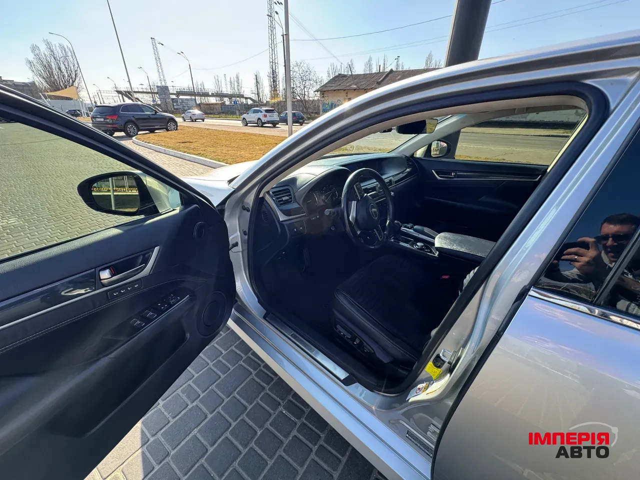 Lexus GS - фото 5