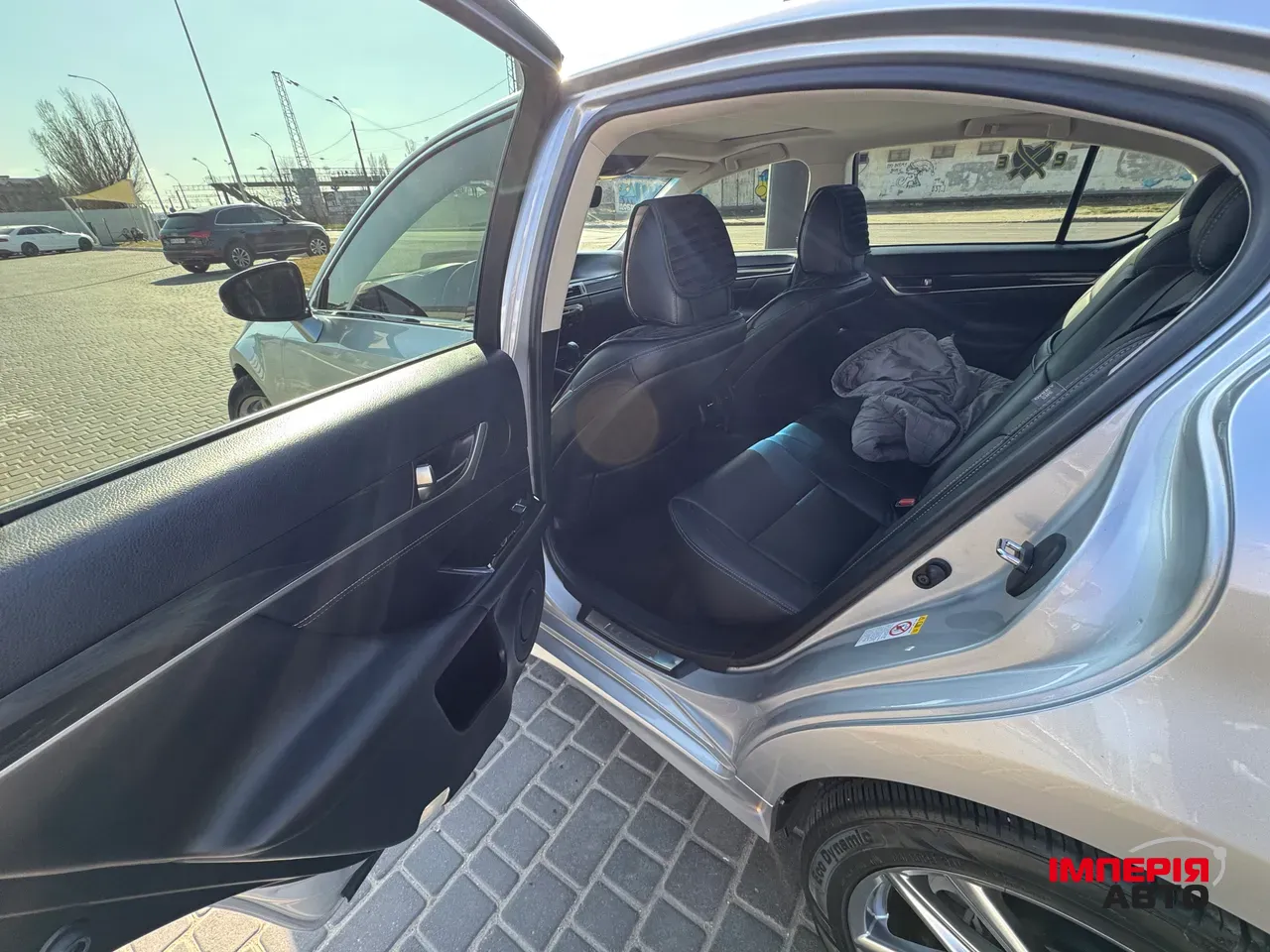 Lexus GS - фото 8