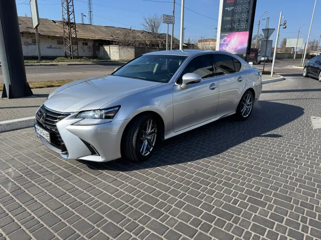 Lexus GS - фото 2