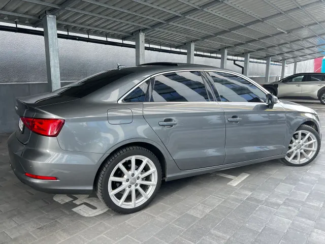 Audi A3 - фото 5