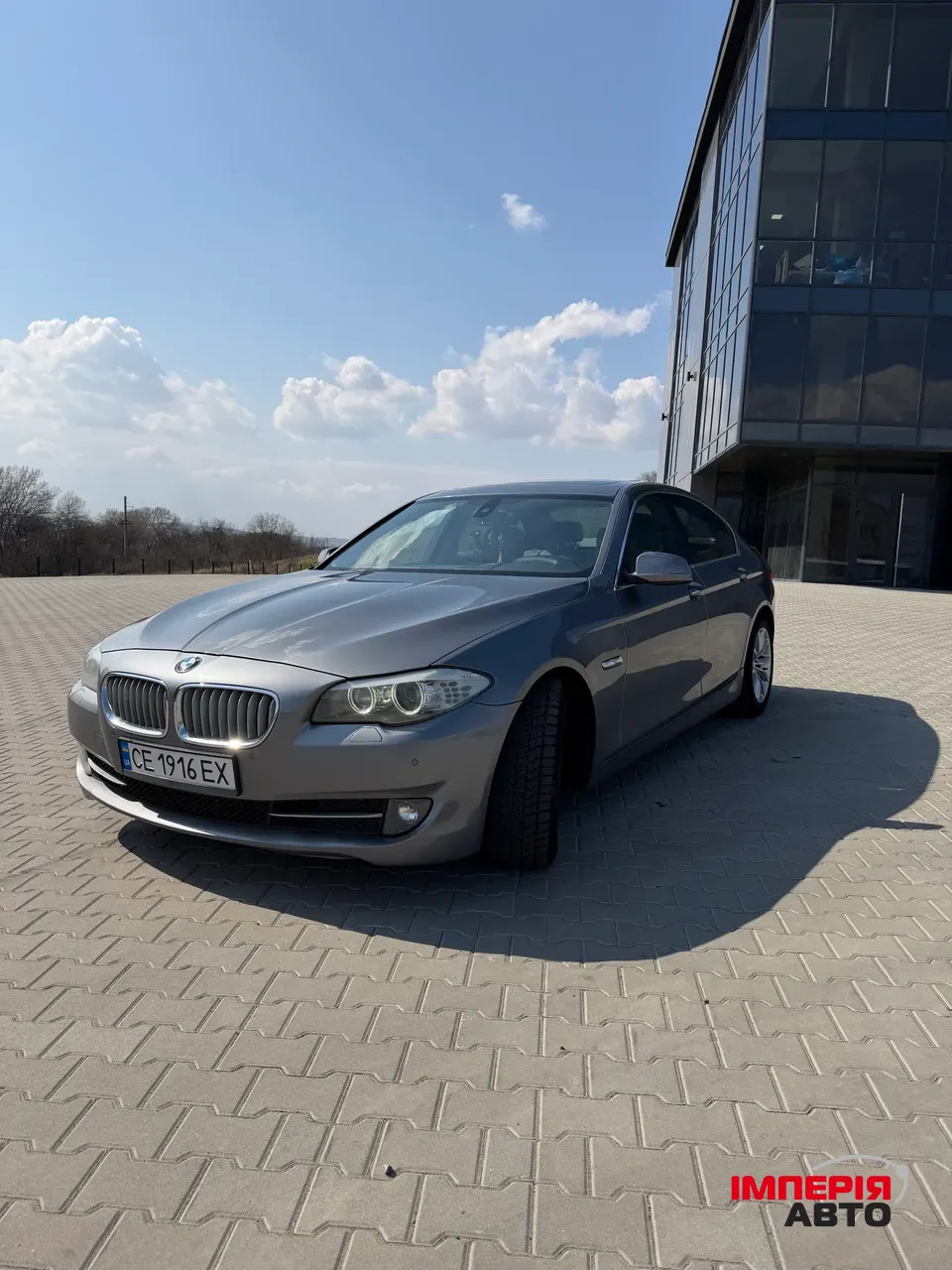 BMW 5 серії - фото 2