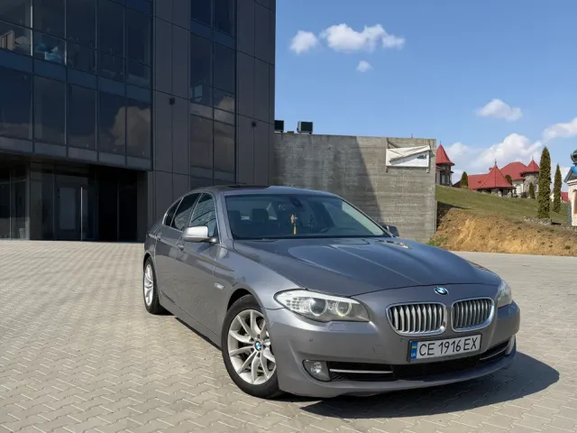 BMW 5 серії - фото 1
