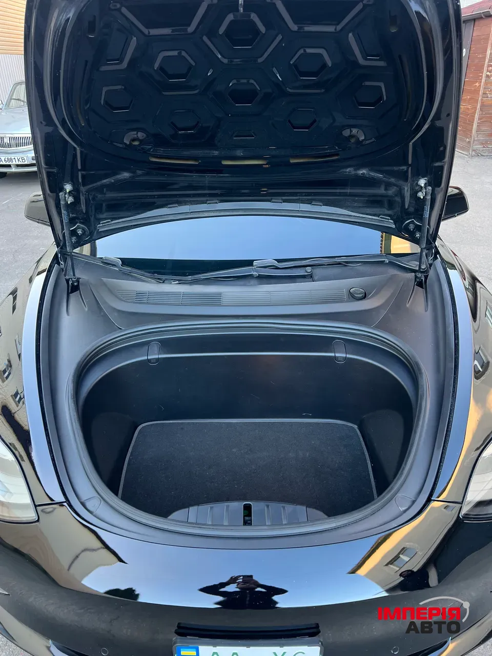 Tesla Model 3 - фото 13